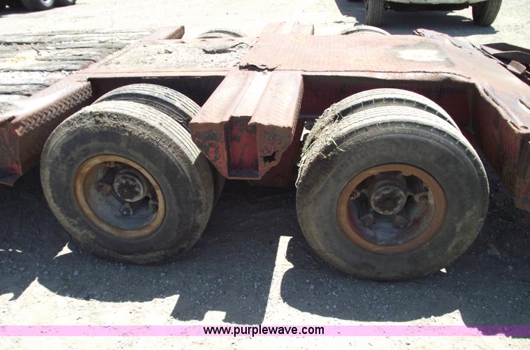image for item A4144 1972 Fruehauf 25 ton lowboy trailer