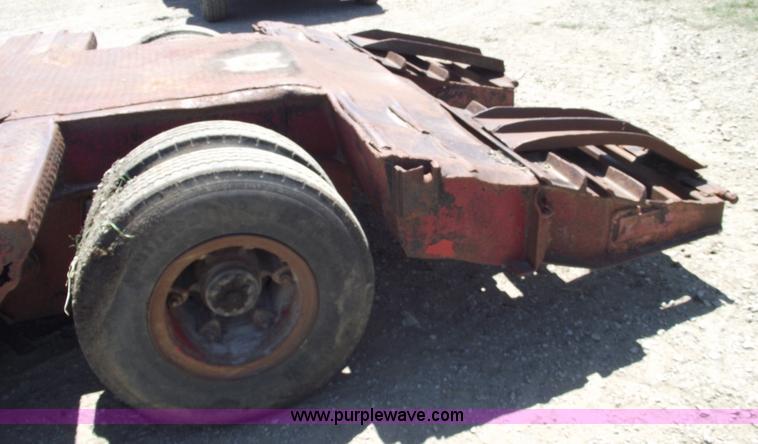 image for item A4144 1972 Fruehauf 25 ton lowboy trailer