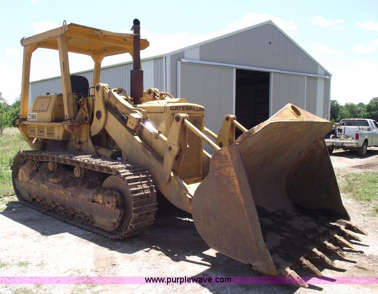 image for item A4242 1972 Caterpillar 977L track loader