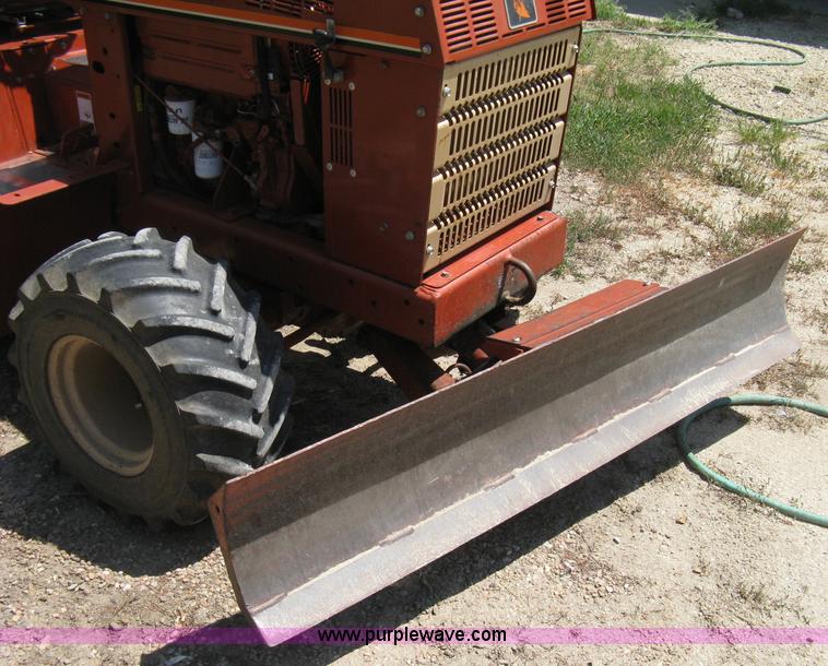 image for item A4282 2004 Ditch Witch 3700 trencher