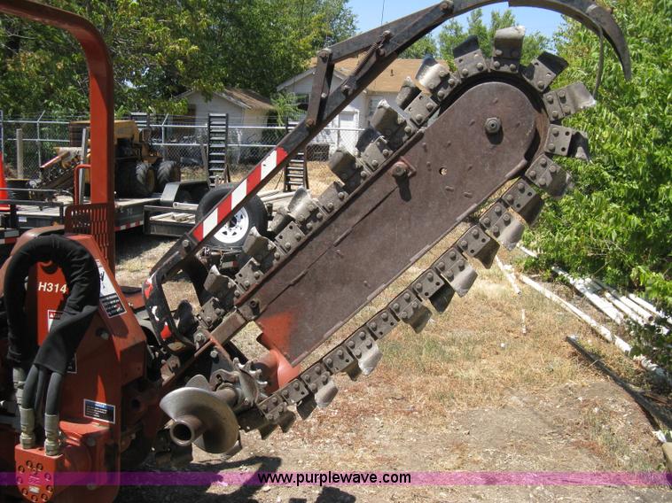 image for item A4282 2004 Ditch Witch 3700 trencher