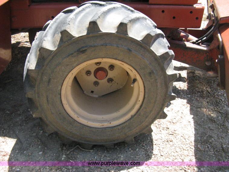 image for item A4282 2004 Ditch Witch 3700 trencher