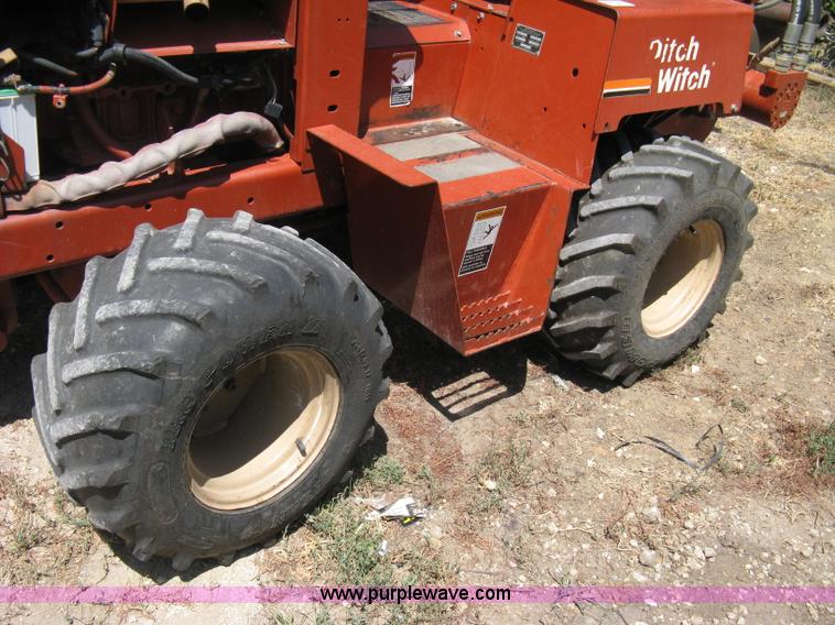 image for item A4282 2004 Ditch Witch 3700 trencher