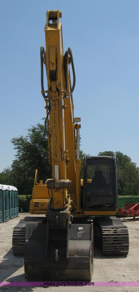 image for item A4284 1996 John Deere 200C LC excavator