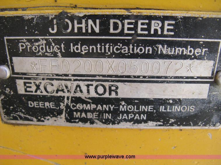 image for item A4284 1996 John Deere 200C LC excavator