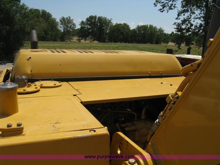 image for item A4284 1996 John Deere 200C LC excavator