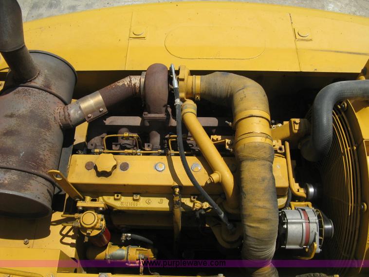 image for item A4284 1996 John Deere 200C LC excavator