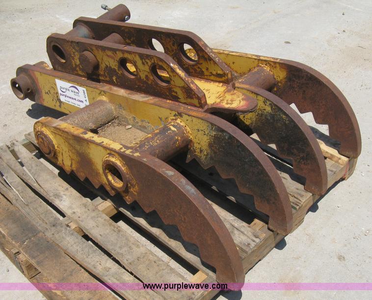 image for item A4286 32"W mechanical thumb