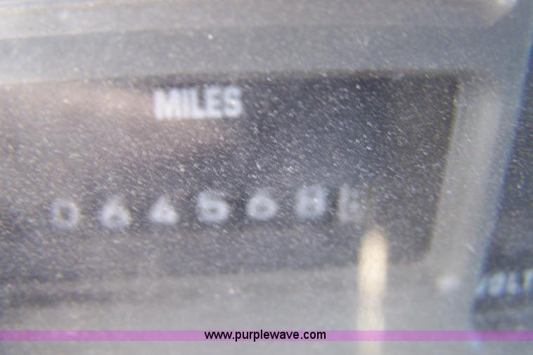 image for item A4549 1992 International 4900 crew cab bucket truck