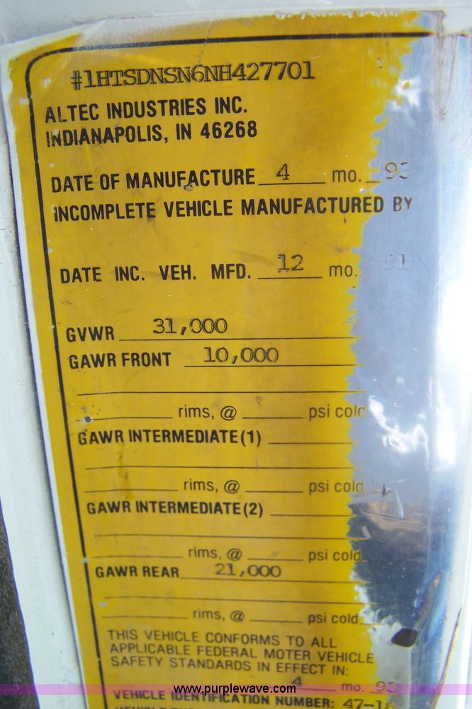 image for item A4549 1992 International 4900 crew cab bucket truck