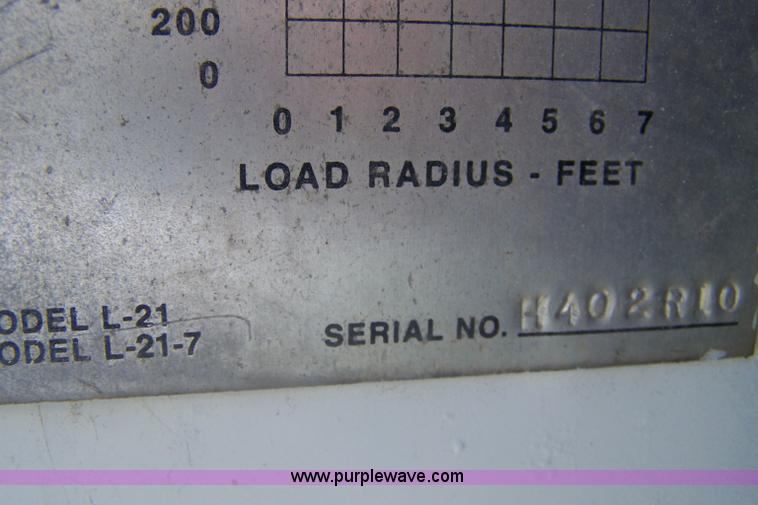 image for item A4550 1997 Ford F700 service truck