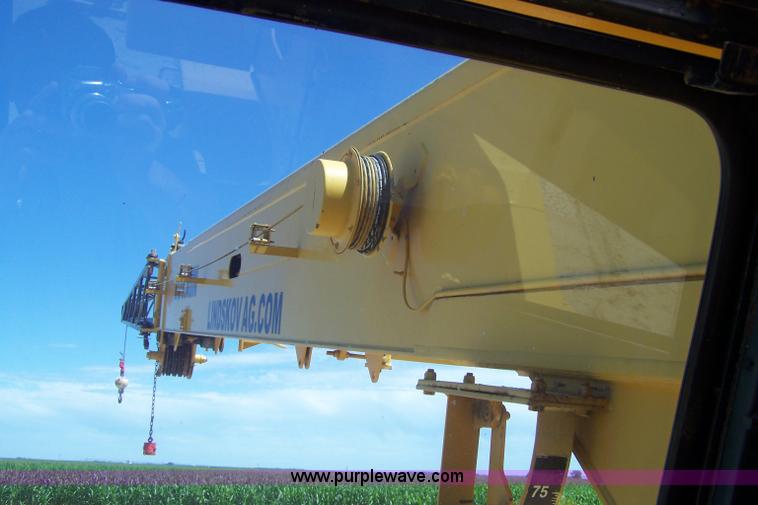 image for item A4559 1990 Lorain LRT 275D crane