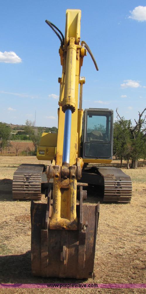 image for item A4653 Komatsu PC220LC excavator