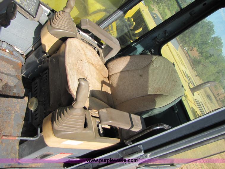 image for item A4653 Komatsu PC220LC excavator