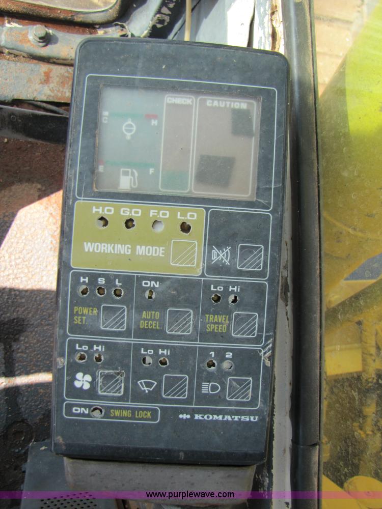 image for item A4653 Komatsu PC220LC excavator