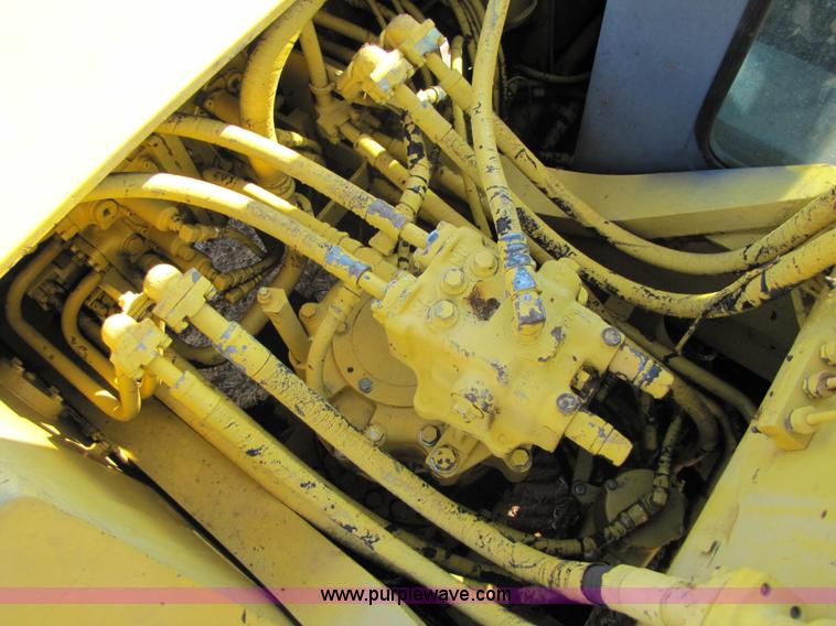 image for item A4653 Komatsu PC220LC excavator