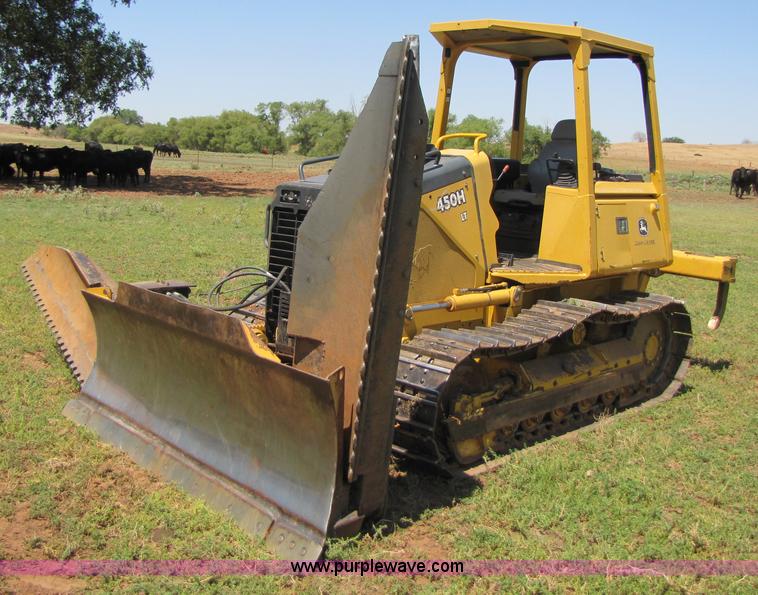 image for item A4654 2003 John Deere 450H LT dozer