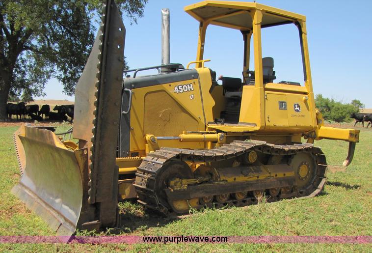 image for item A4654 2003 John Deere 450H LT dozer