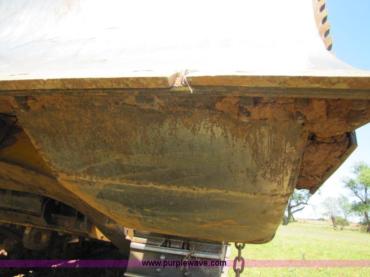 image for item A4654 2003 John Deere 450H LT dozer