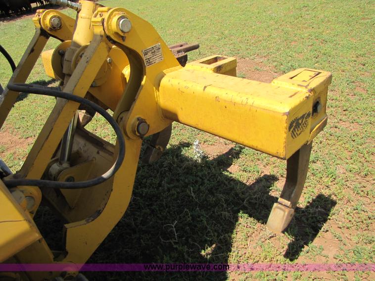 image for item A4654 2003 John Deere 450H LT dozer