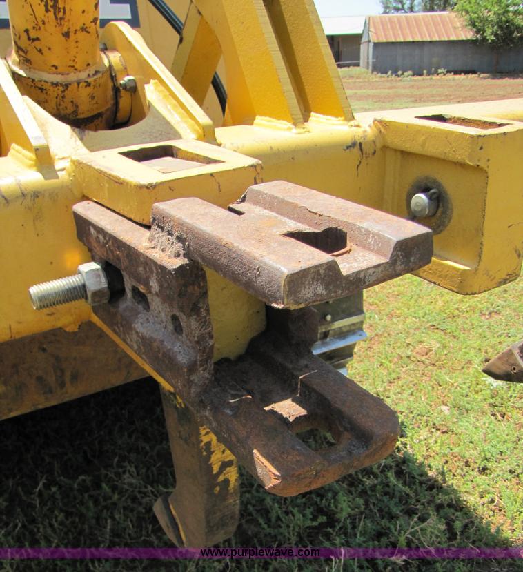 image for item A4654 2003 John Deere 450H LT dozer