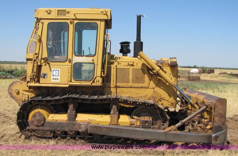 image for item A4667 1980 Caterpillar D6D dozer