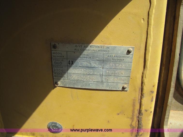 image for item A4667 1980 Caterpillar D6D dozer