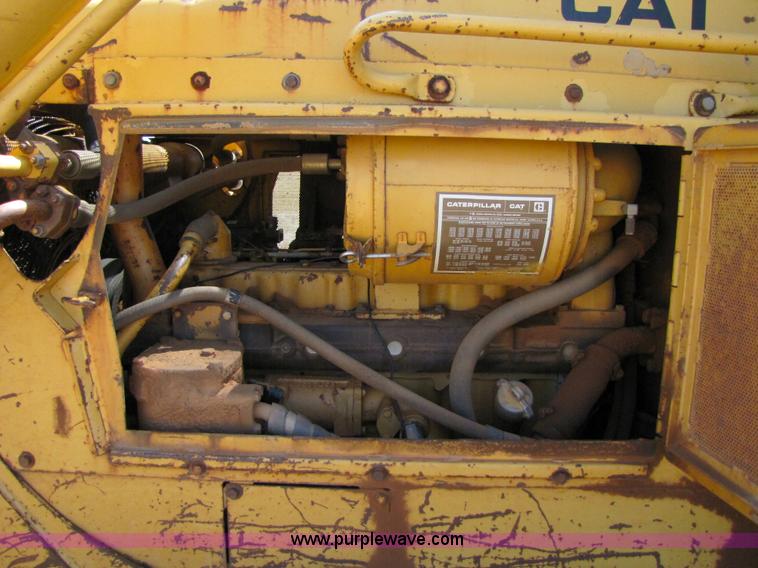 image for item A4667 1980 Caterpillar D6D dozer