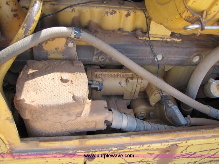 image for item A4667 1980 Caterpillar D6D dozer