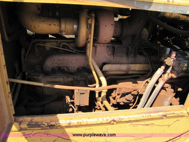 image for item A4667 1980 Caterpillar D6D dozer