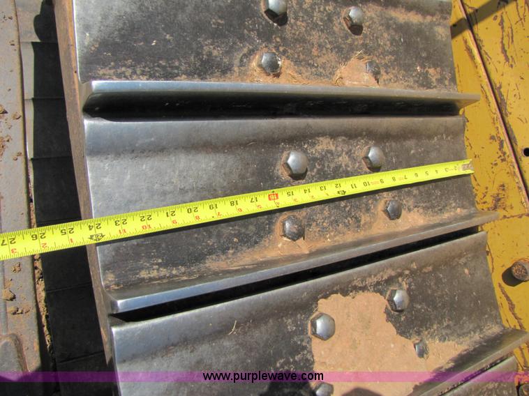 image for item A4667 1980 Caterpillar D6D dozer