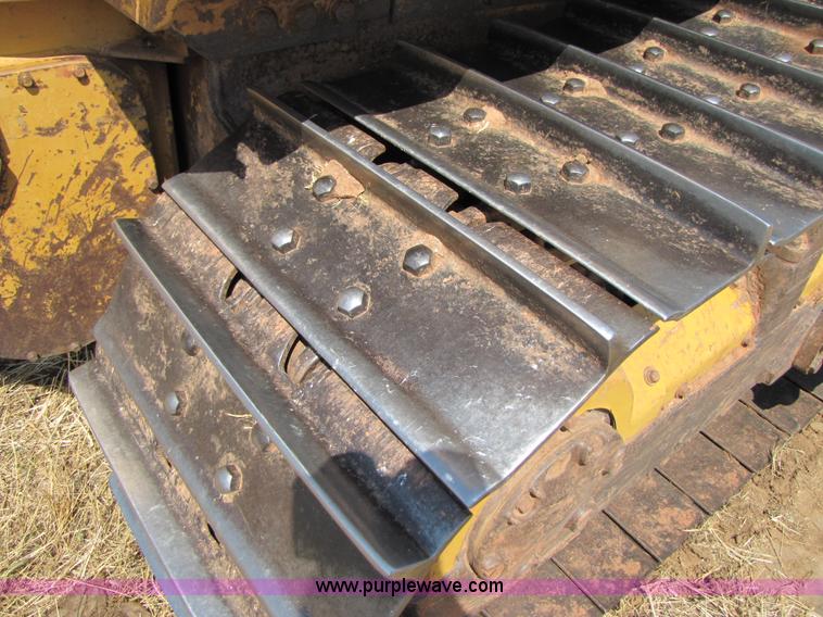 image for item A4667 1980 Caterpillar D6D dozer