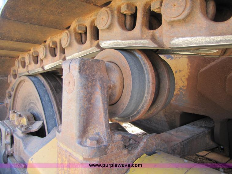 image for item A4667 1980 Caterpillar D6D dozer