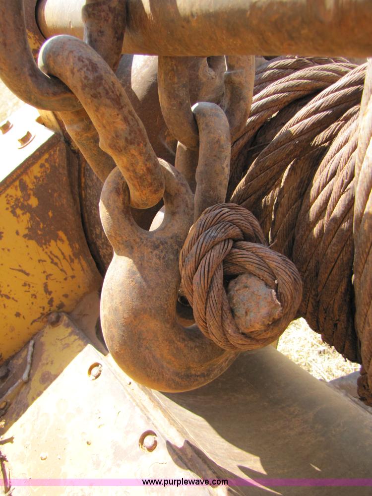 image for item A4667 1980 Caterpillar D6D dozer