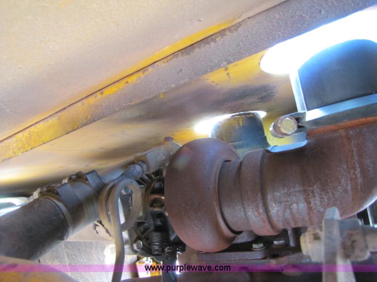 image for item A4669 John Deere 670 motor grader