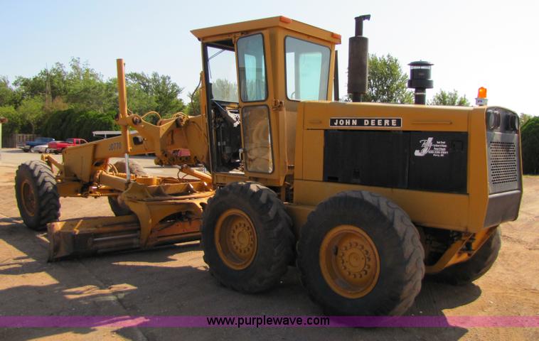 image for item A4670 John Deere 770A motor grader