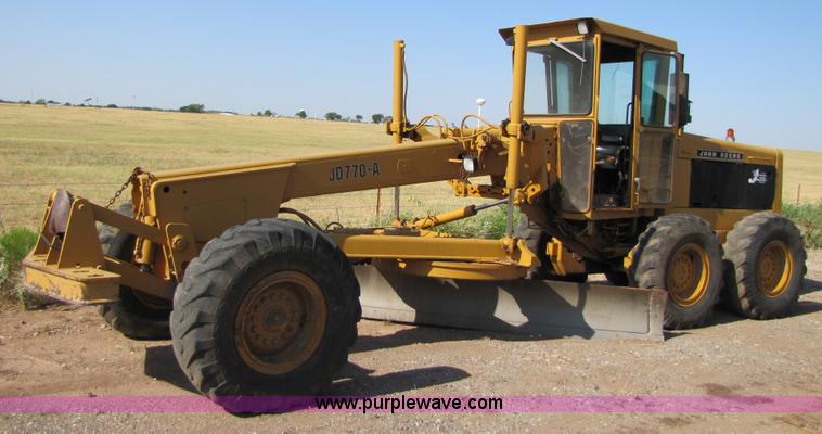 image for item A4670 John Deere 770A motor grader