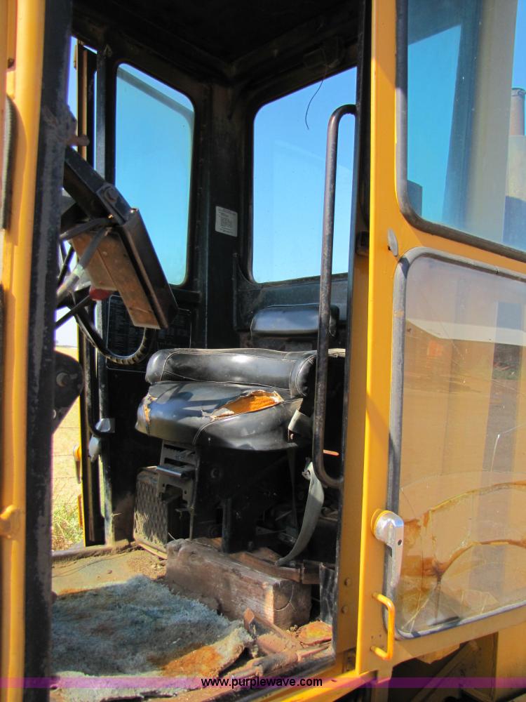 image for item A4670 John Deere 770A motor grader