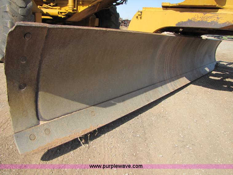 image for item A4670 John Deere 770A motor grader