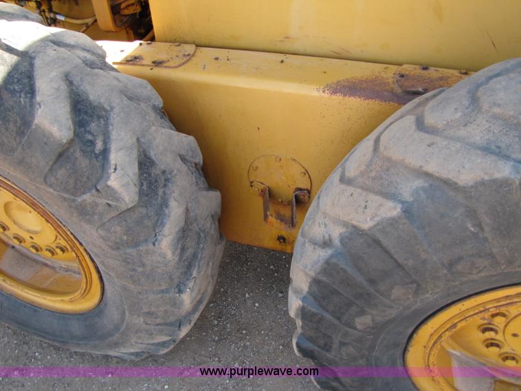 image for item A4670 John Deere 770A motor grader