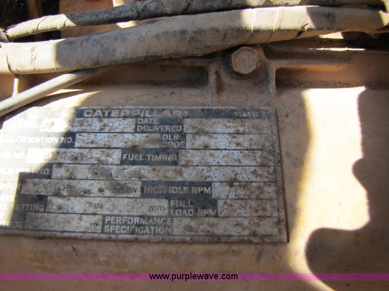 image for item A4672 1984 Ford 8000 winch truck