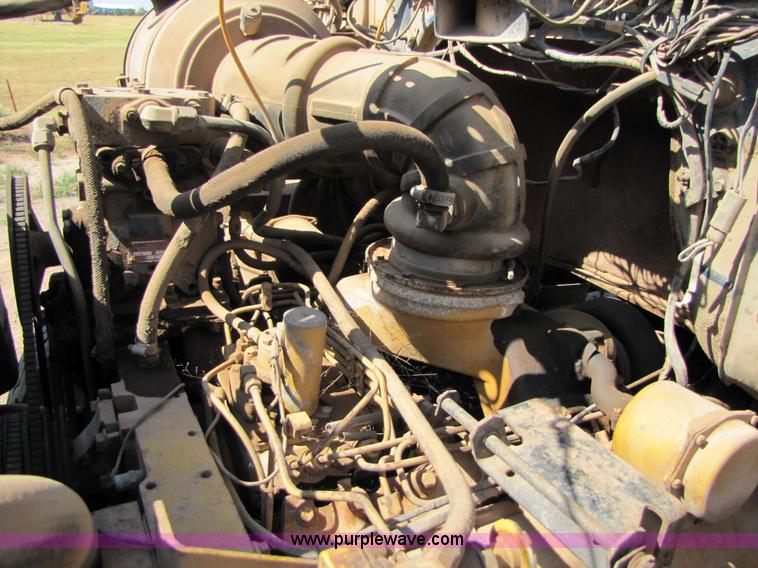 image for item A4672 1984 Ford 8000 winch truck