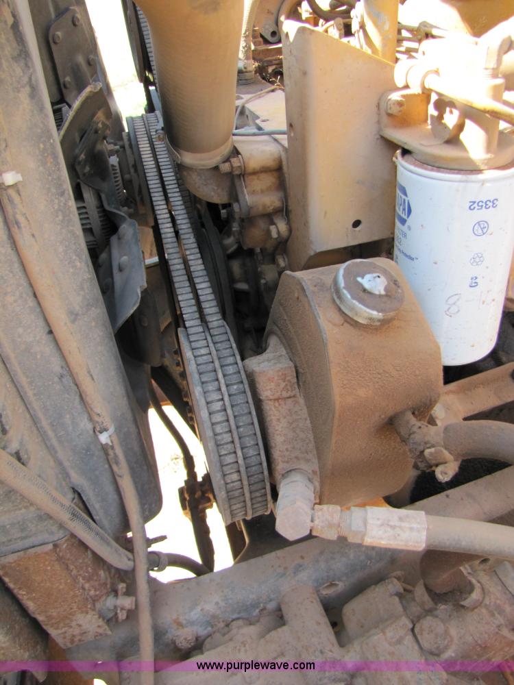 image for item A4672 1984 Ford 8000 winch truck