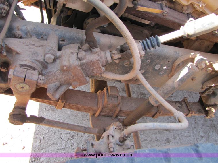 image for item A4672 1984 Ford 8000 winch truck