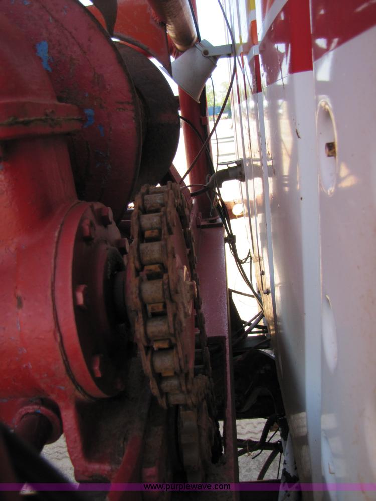 image for item A4672 1984 Ford 8000 winch truck