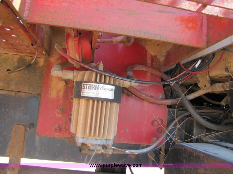 image for item A4672 1984 Ford 8000 winch truck