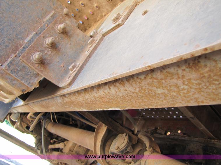 image for item A4672 1984 Ford 8000 winch truck