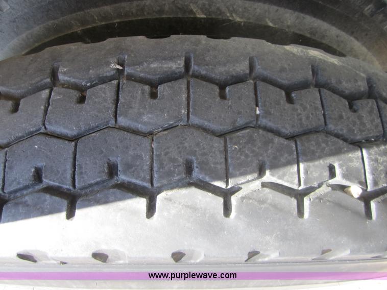 image for item A4714 1988 31' pup trailer