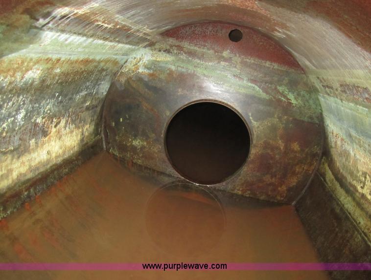 image for item A4716 1986 Fruehauf 40' vac trailer