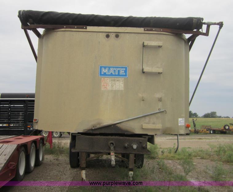 image for item A4720 1978 Mate 24' dump trailer